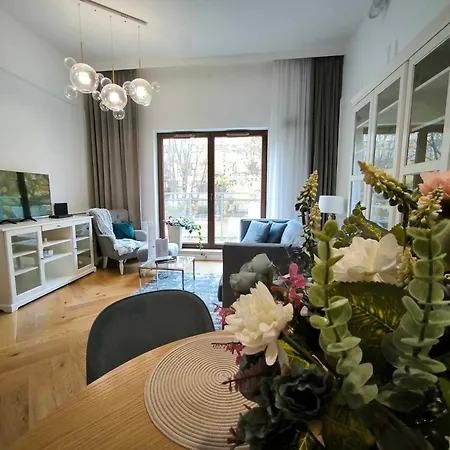 Apartment Woronicza Premium Complex Warsaw
